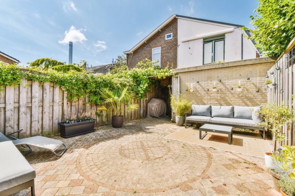Cost of Courtyard Patio Service in Gilbert